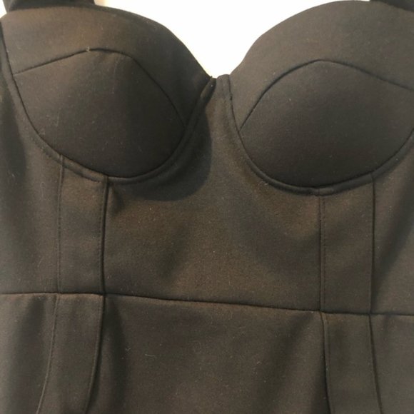 Amazing Black Tailored Cocktail Dress - Picture 3 of 3